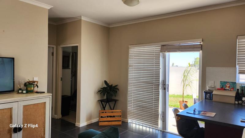 2 Bedroom Property for Sale in Protea Village Western Cape